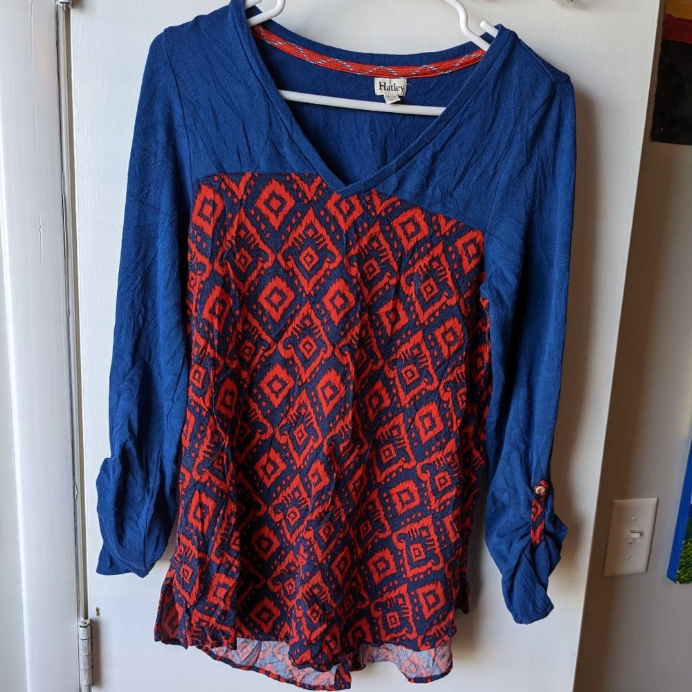 Hatley Blue and Red Tribal V Neck Blouse/Top Size Extra Small XS